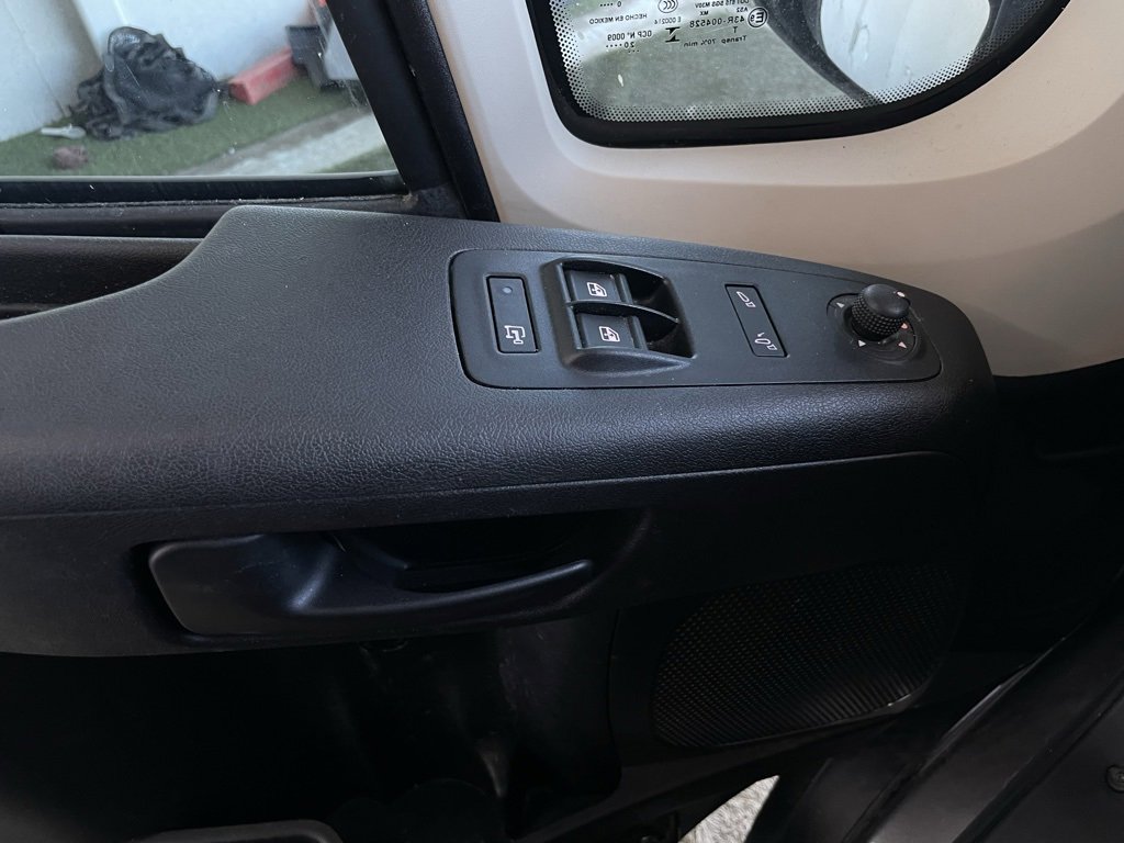 Used 2021 RAM ProMaster 3500 w/ Convenience Group image 17