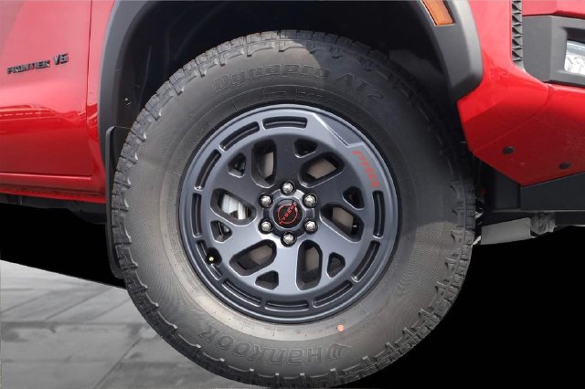 New 2027 Nissan Frontier PRO-4X w/ Pro Convenience Package AWD/4WD image 3
