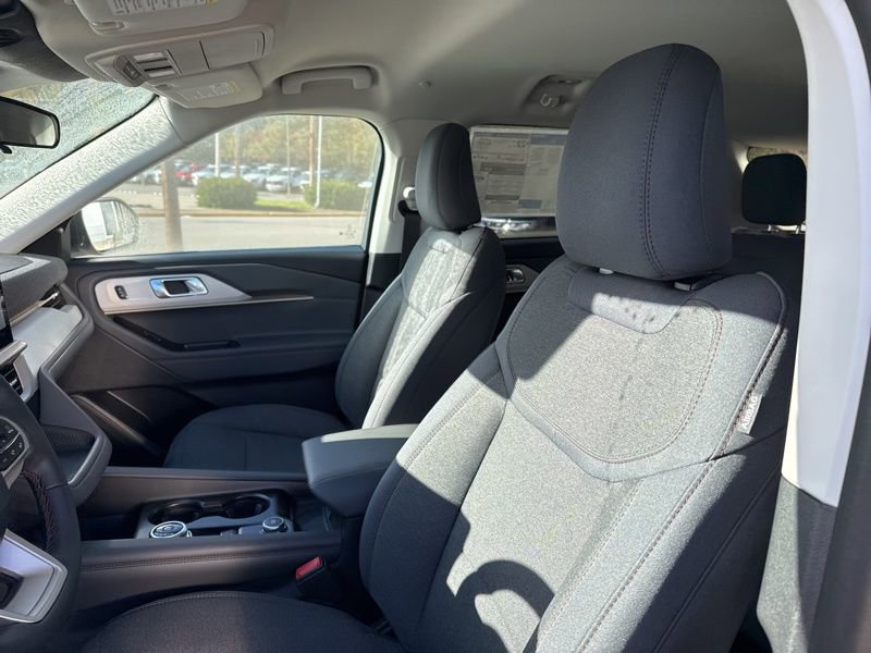 New 2026 Ford Explorer Active image 25