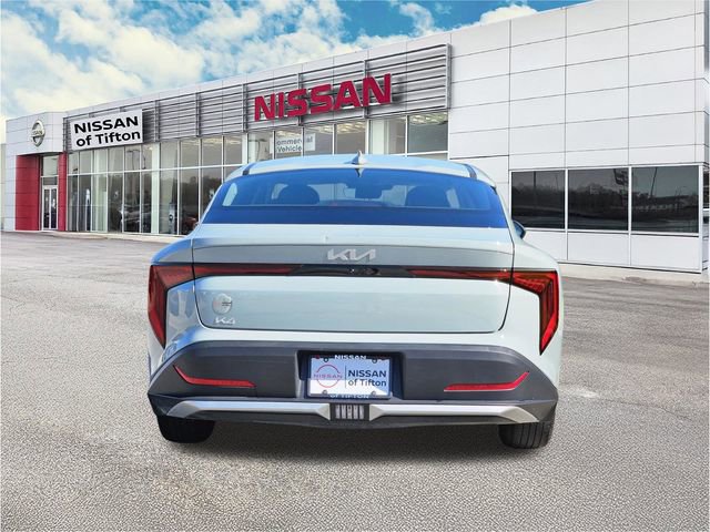 Used 2025 Kia K4 LXS image 5