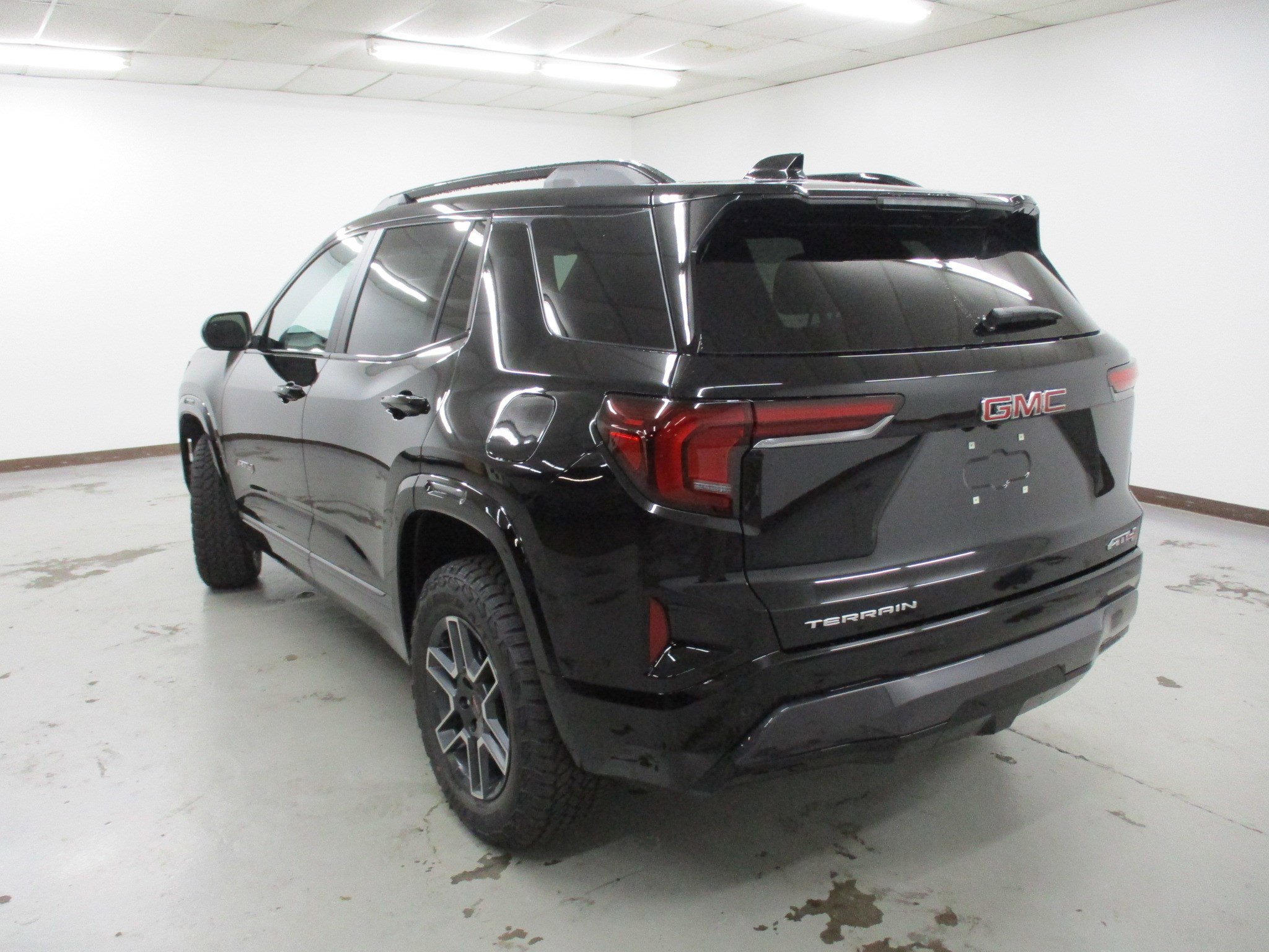 New 2026 GMC Terrain AT4 image 9