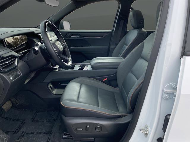 Used 2024 GMC Acadia AT4 w/ Super Cruise Package AWD/4WD image 8