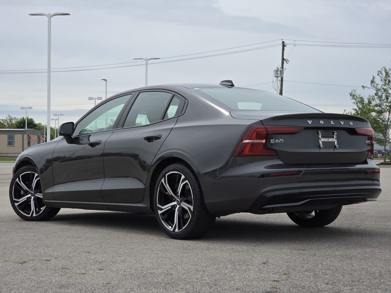 Used 2024 Volvo S60 B5 Plus FWD image 15