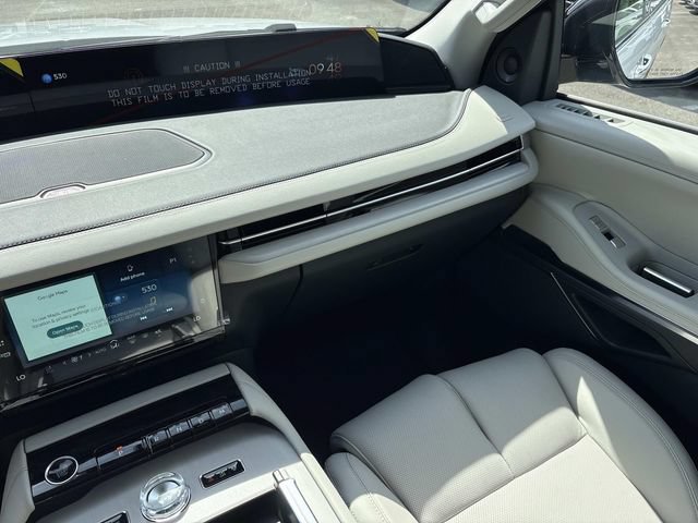 New 2026 Lincoln Navigator L Premier AWD/4WD image 15