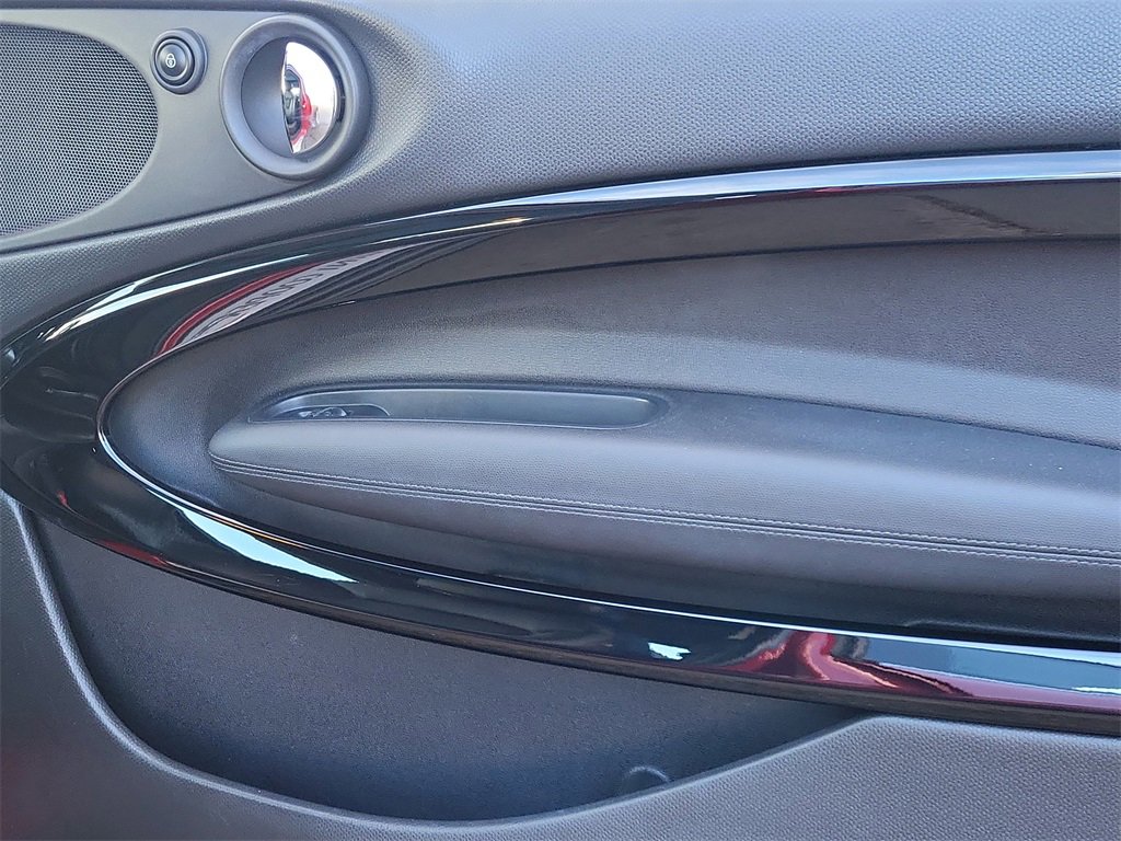 Used 2015 MINI Cooper Paceman S image 18