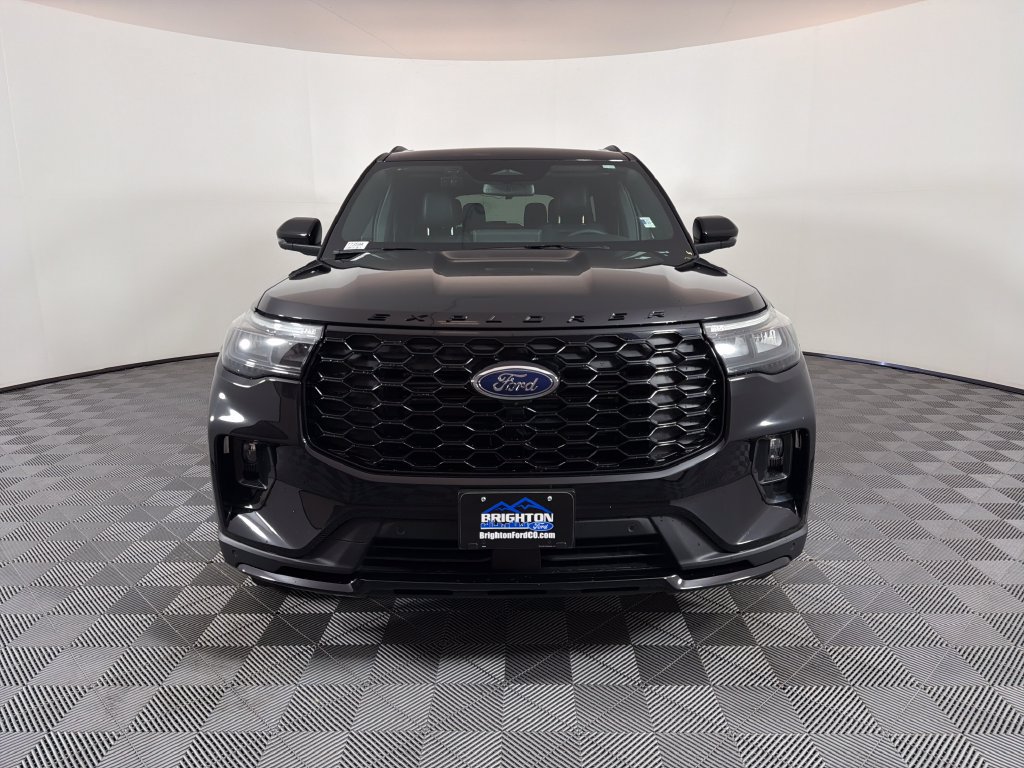 Used 2025 Ford Explorer ST-Line w/ Premium Package AWD/4WD image 8