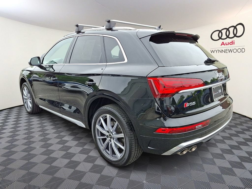 Certified 2023 Audi SQ5 Premium Plus w/ Premium Plus Package AWD/4WD image 4