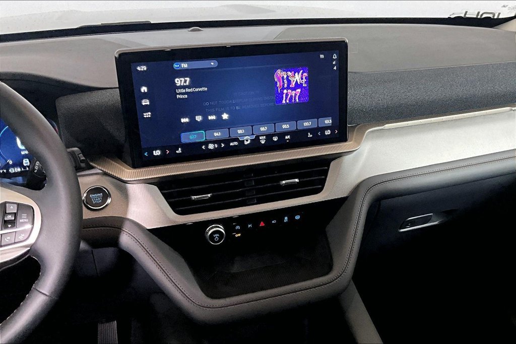 New 2026 Ford Explorer Active RWD image 7