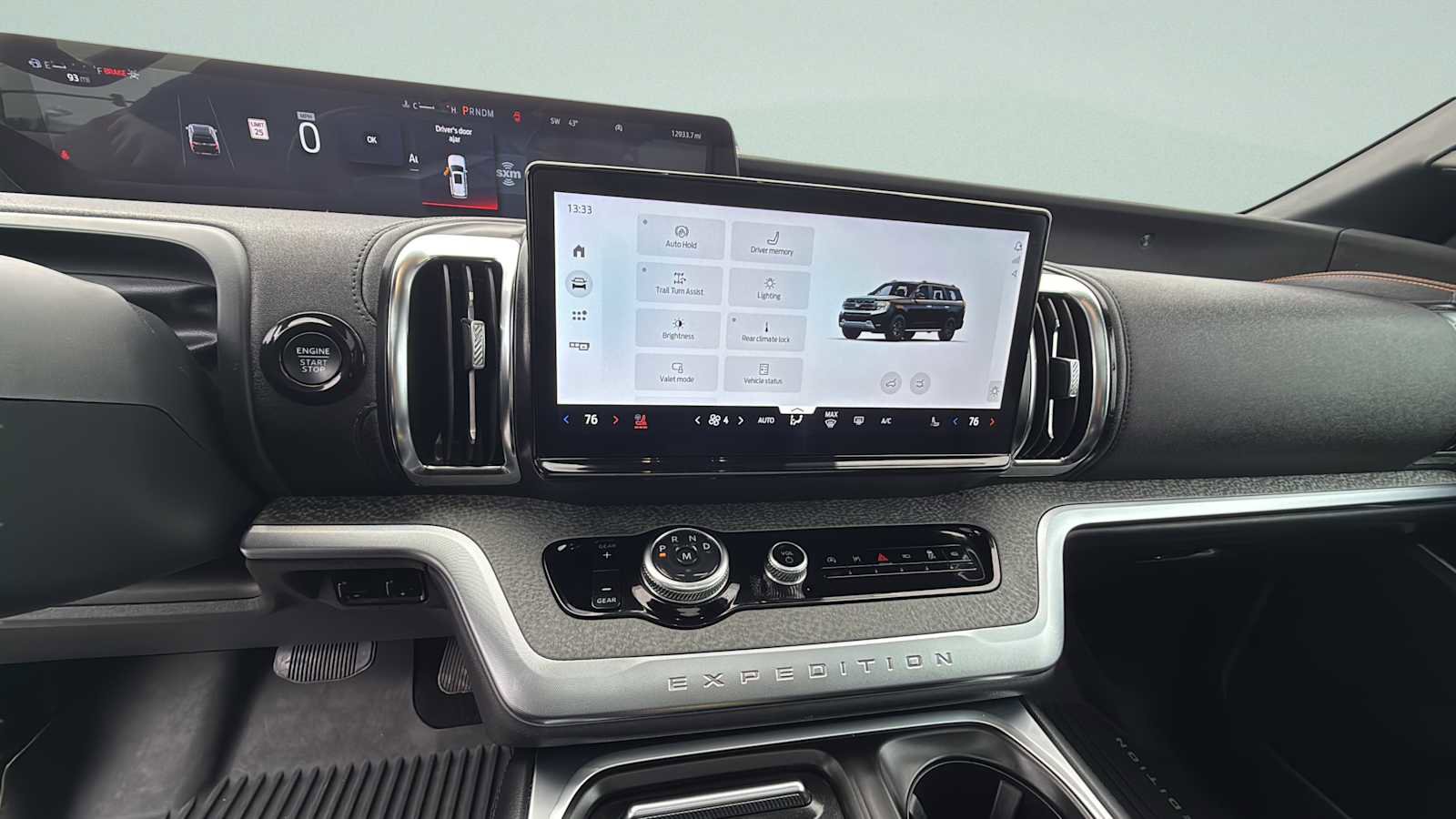 Used 2025 Ford Expedition Tremor image 25