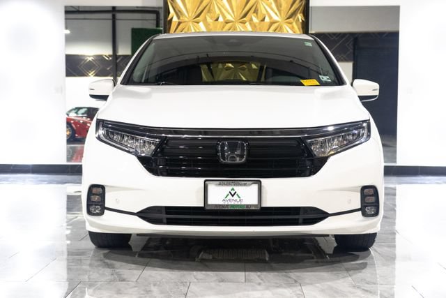 Used 2023 Honda Odyssey Touring image 2
