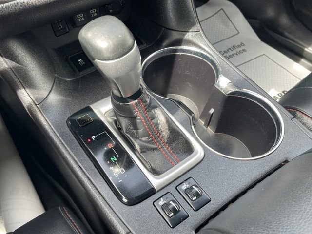 Used 2019 Toyota Highlander SE AWD/4WD image 14