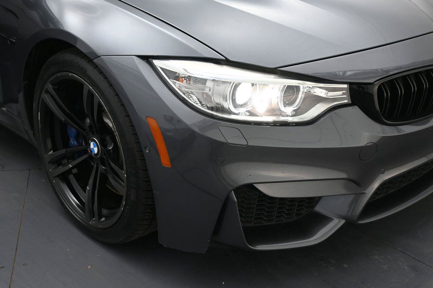 Used 2017 BMW M3 RWD image 14