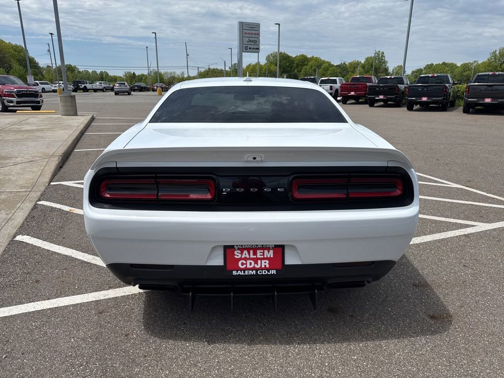 Used 2019 Dodge Challenger SRT Hellcat Redeye RWD image 7
