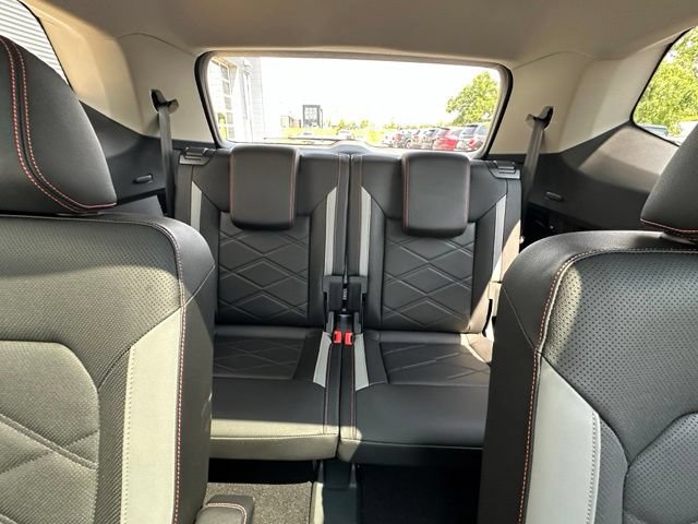 Certified 2026 Volkswagen Atlas Peak Edition AWD/4WD image 26