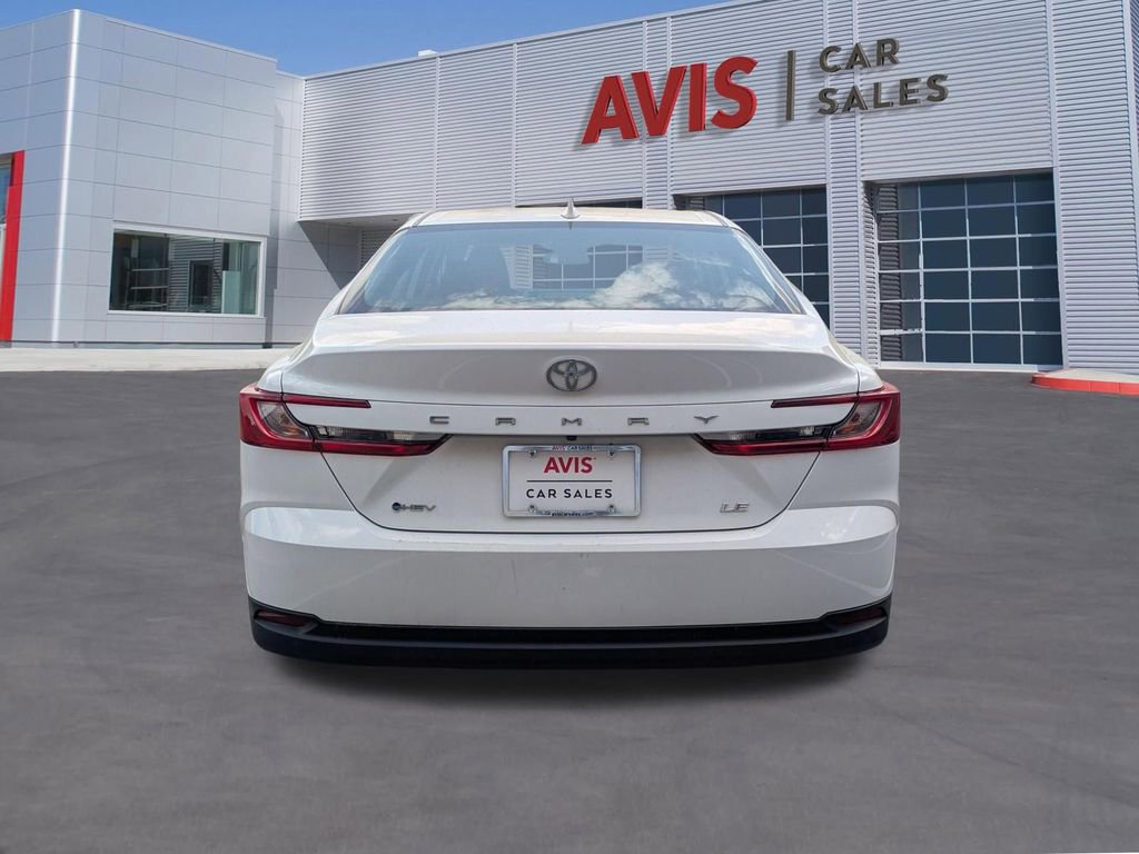 Used 2025 Toyota Camry LE FWD image 7