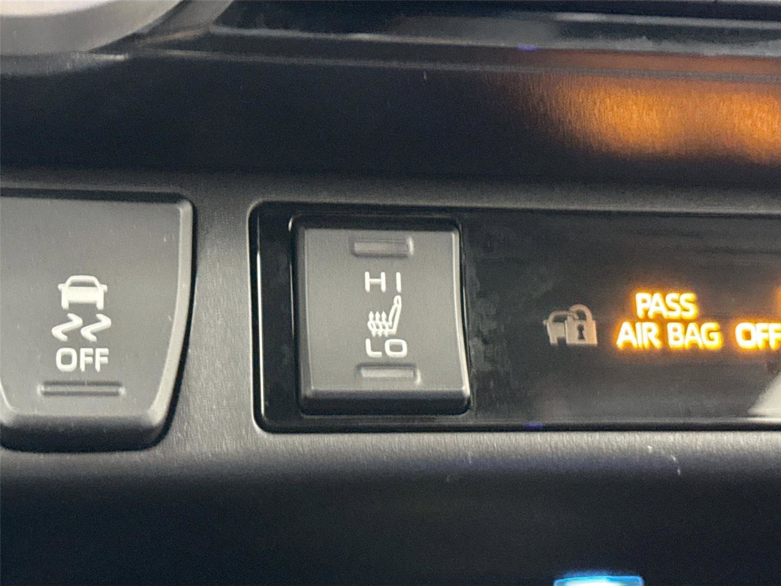 Certified 2025 Toyota RAV4 XSE image 34