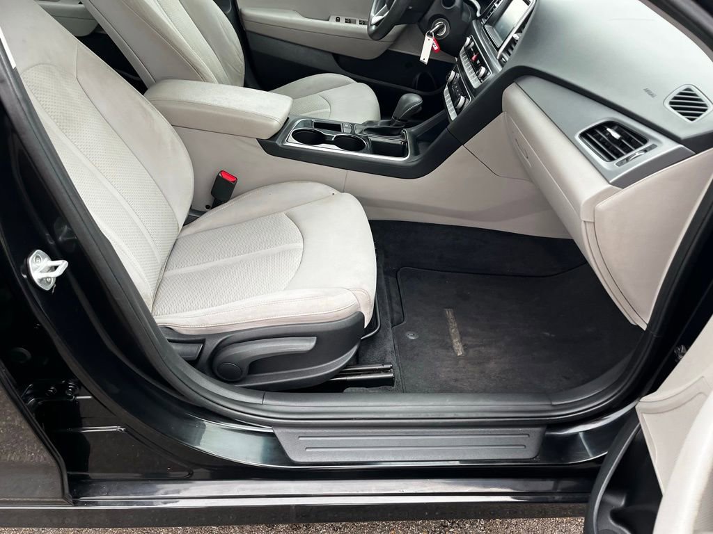Used 2018 Hyundai Sonata SE image 42