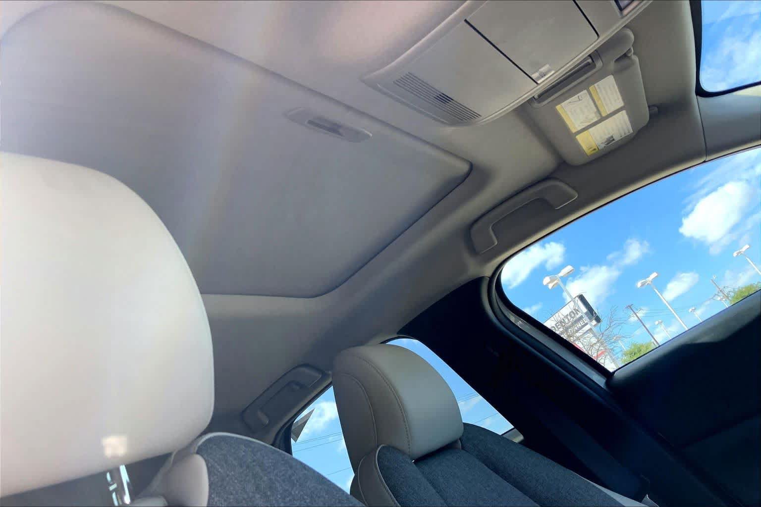 Used 2023 Honda CR-V EX-L image 14