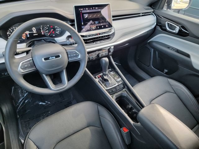 Certified 2023 Jeep Compass Limited AWD/4WD image 38