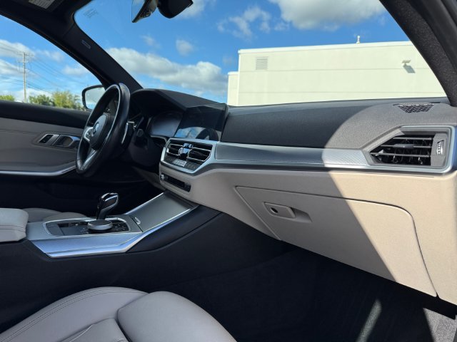 Used 2022 BMW M340i xDrive w/ Premium Package AWD/4WD image 16