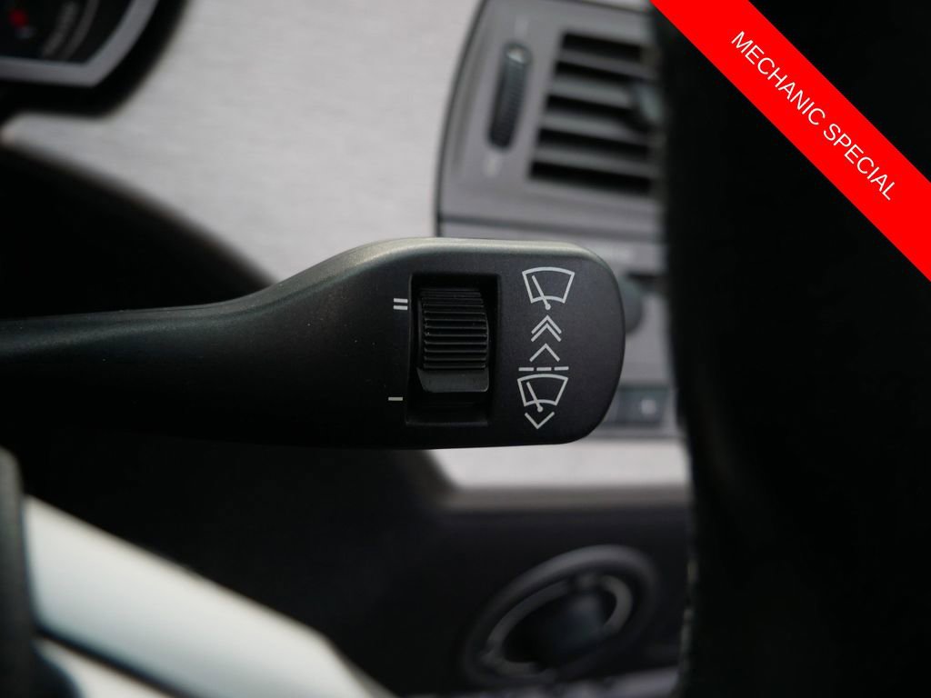 Used 2004 BMW Z4 2.5i image 19