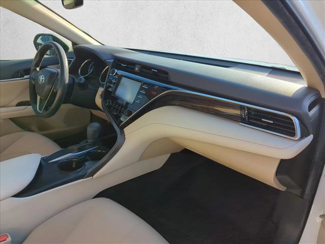 Used 2018 Toyota Camry LE w/ Convenience Package image 25