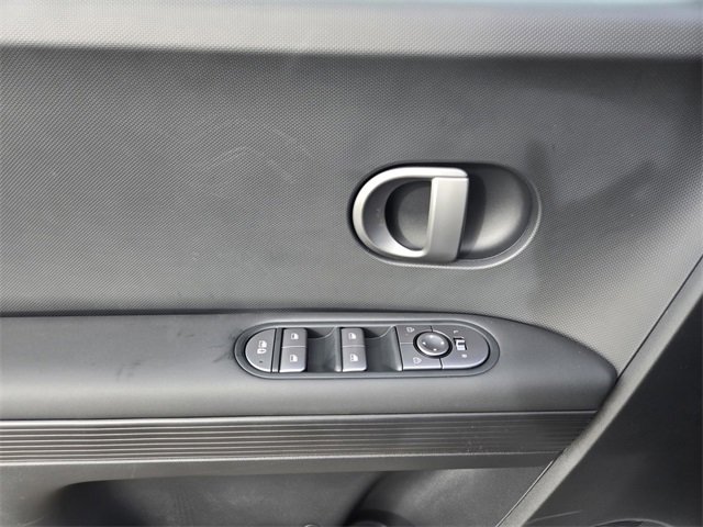 New 2026 Hyundai Ioniq 5 SEL image 15