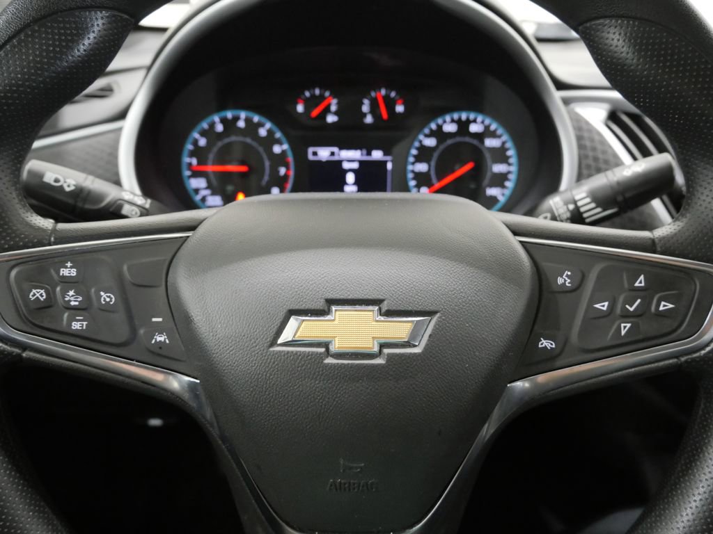 Used 2023 Chevrolet Malibu LT FWD image 16