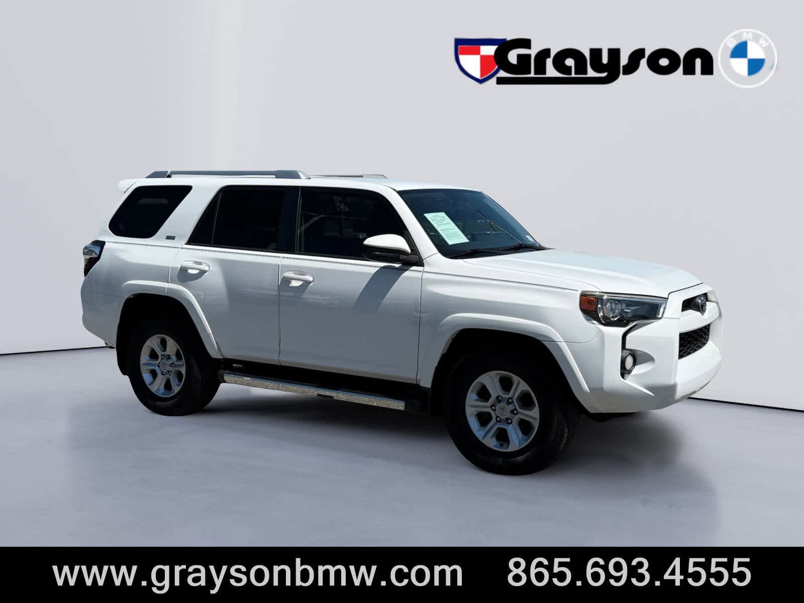 Used 2017 Toyota 4Runner SR5 RWD image 1
