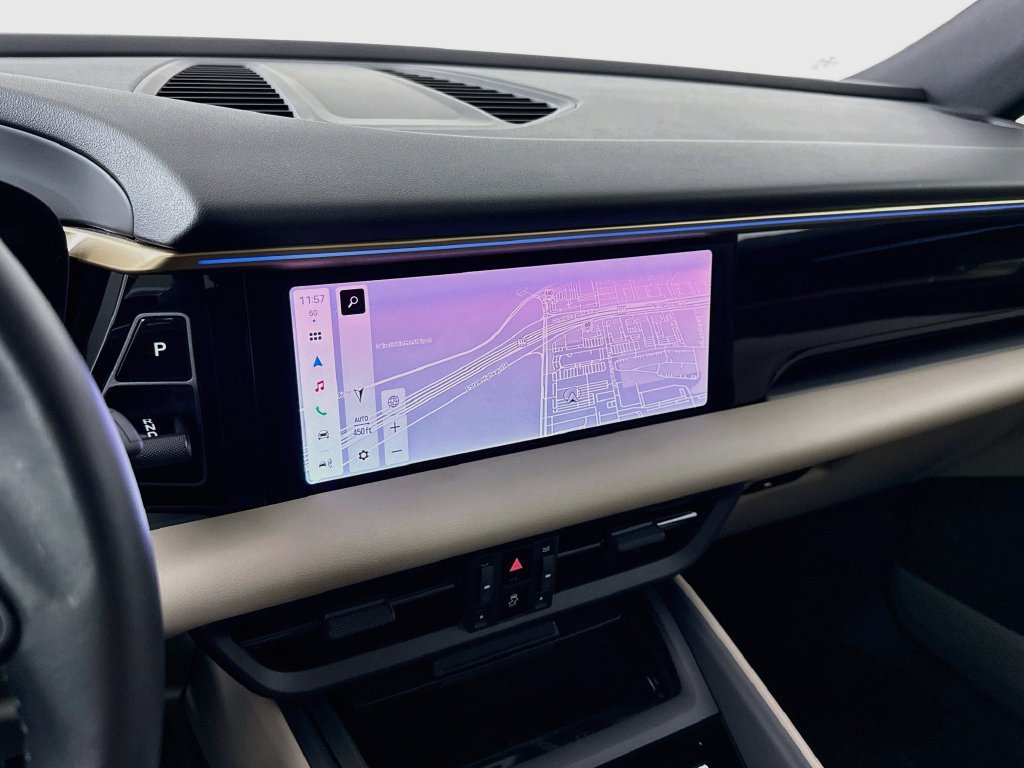 Certified 2025 Porsche Macan Electric RWD image 18