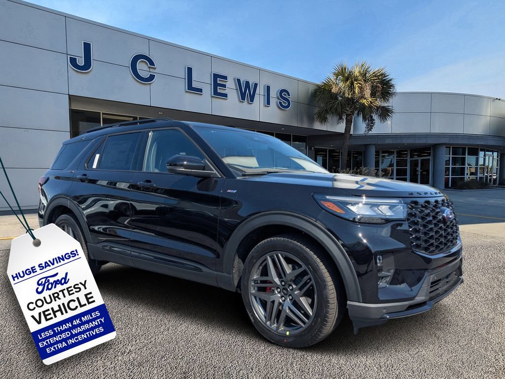 New 2026 Ford Explorer ST-Line w/ ST-Line Street Pack