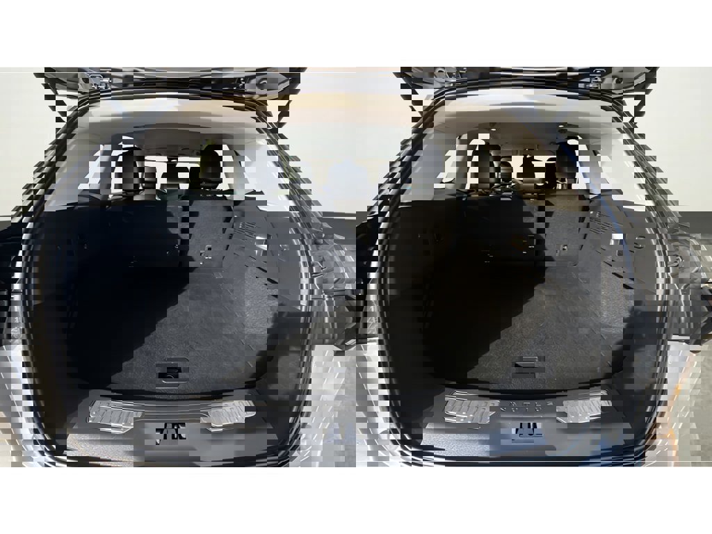 Used 2024 Lincoln Nautilus Reserve image 16