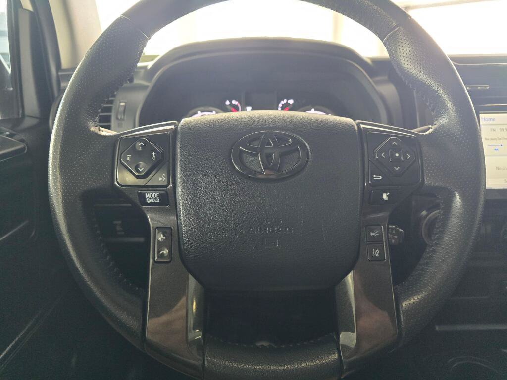 Used 2021 Toyota 4Runner TRD Off-Road Premium w/ Moonroof Package AWD/4WD image 21