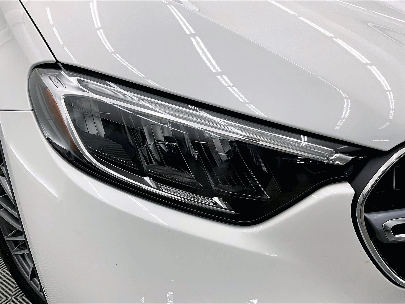 Certified 2025 Mercedes-Benz GLC 300 image 26