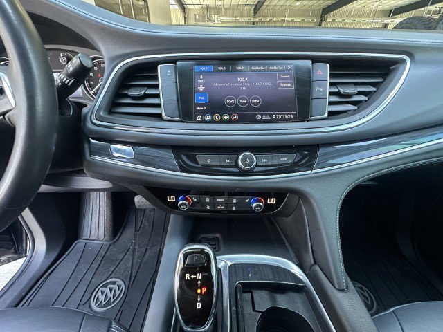 Used 2020 Buick Enclave Essence w/ Sport Touring Edition image 22