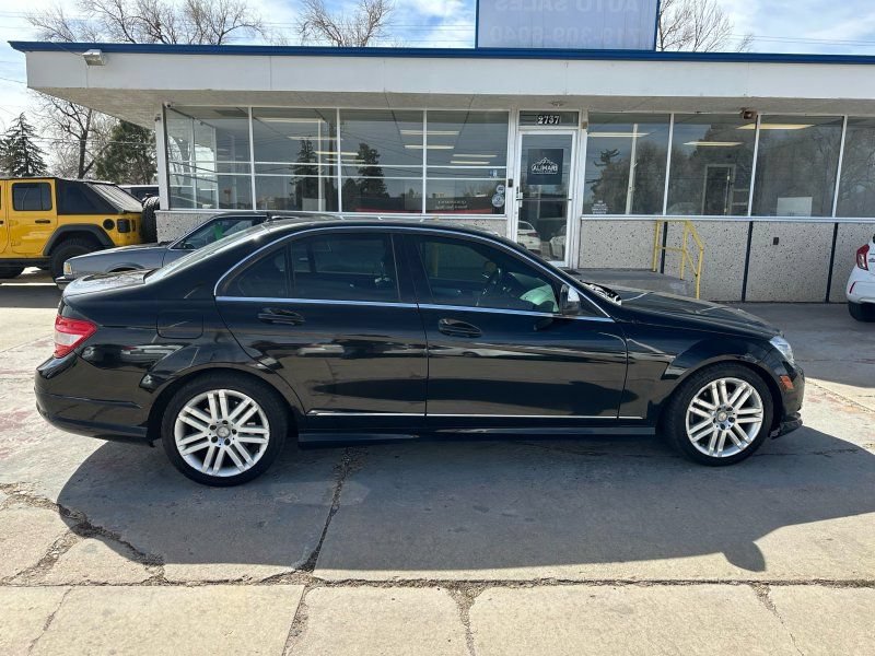 Used 2008 Mercedes-Benz C 300 4MATIC Sedan image 8