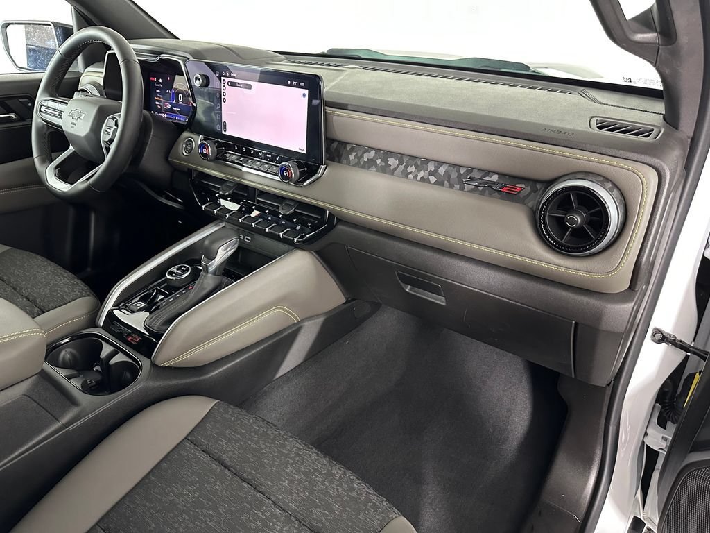 Used 2024 Chevrolet Colorado ZR2 AWD/4WD image 29