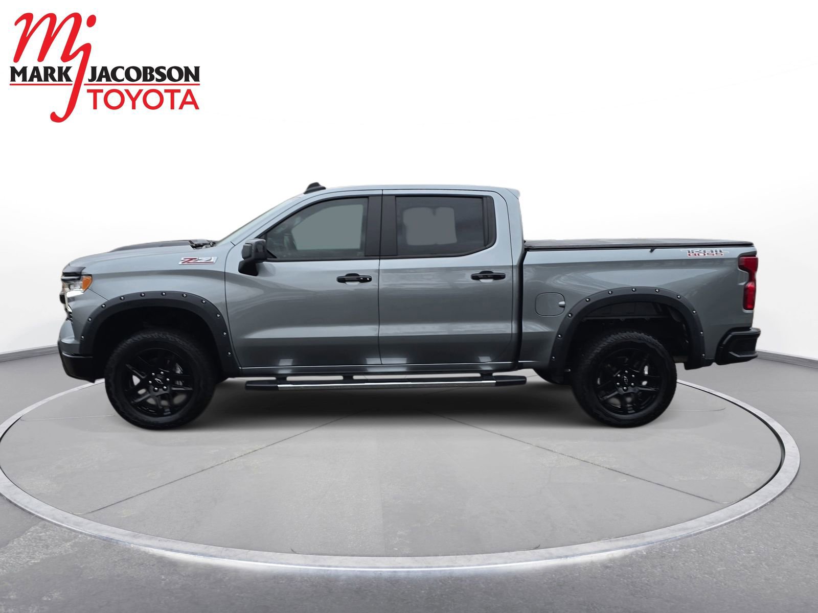 Used 2024 Chevrolet Silverado 1500 LT Trail Boss w/ Convenience Package II image 14