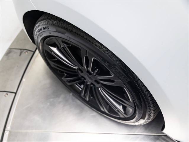 New 2026 Land Rover Range Rover Long Wheelbase Autobiography AWD/4WD image 18