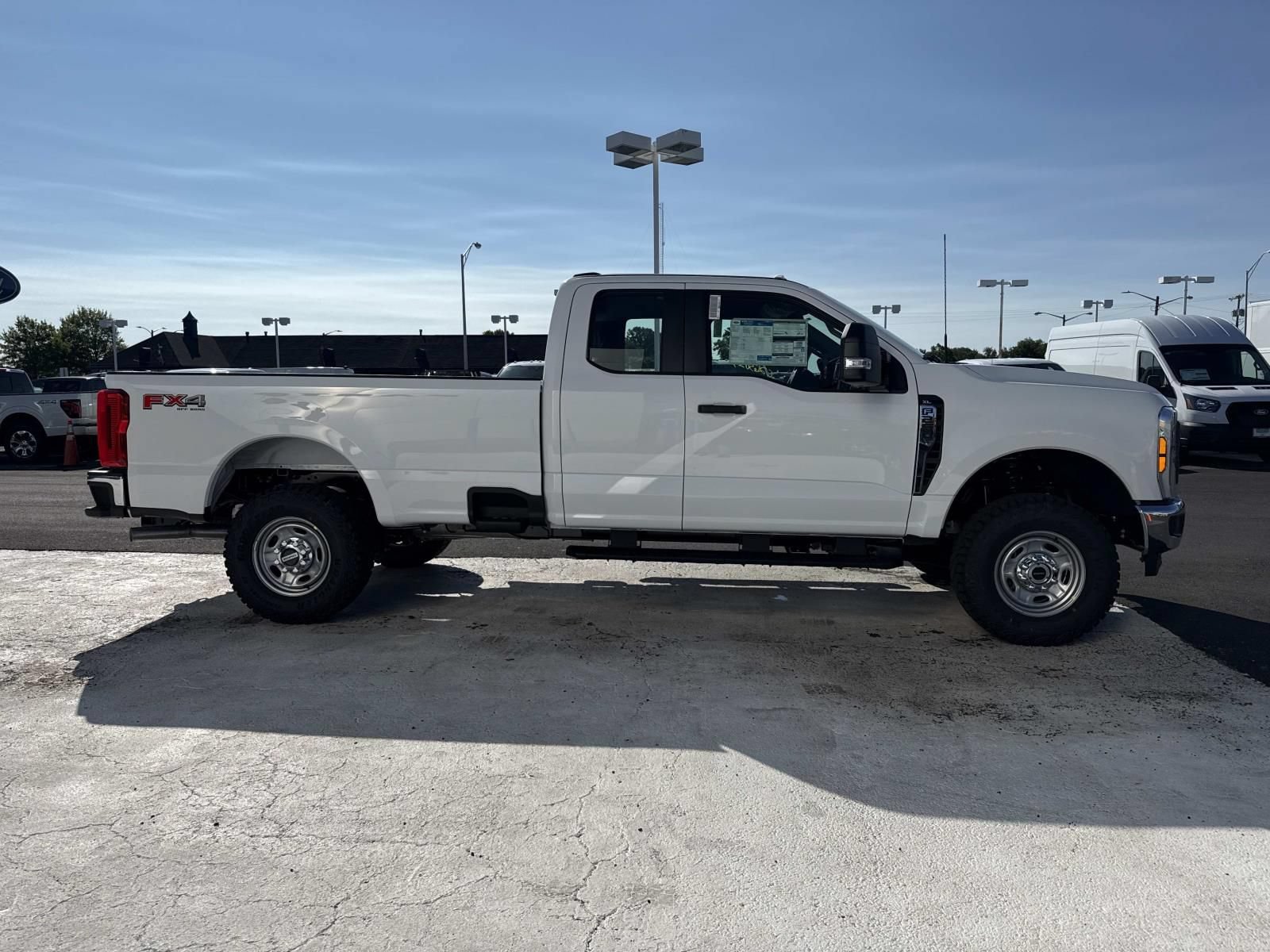 New 2026 Ford F250 XL w/ XL Off-Road Package AWD/4WD image 2