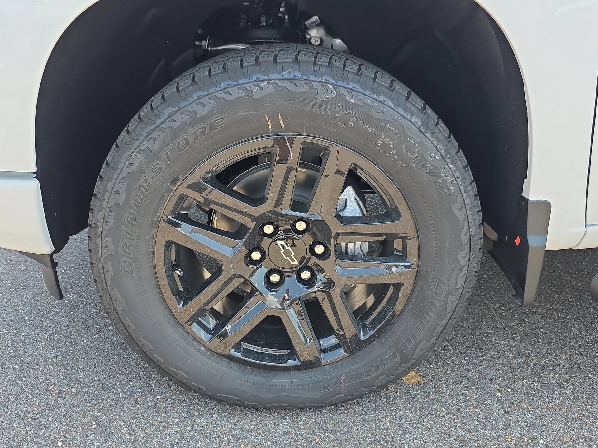 New 2026 Chevrolet Silverado 1500 RST w/ RST All Star Premium Package AWD/4WD image 9