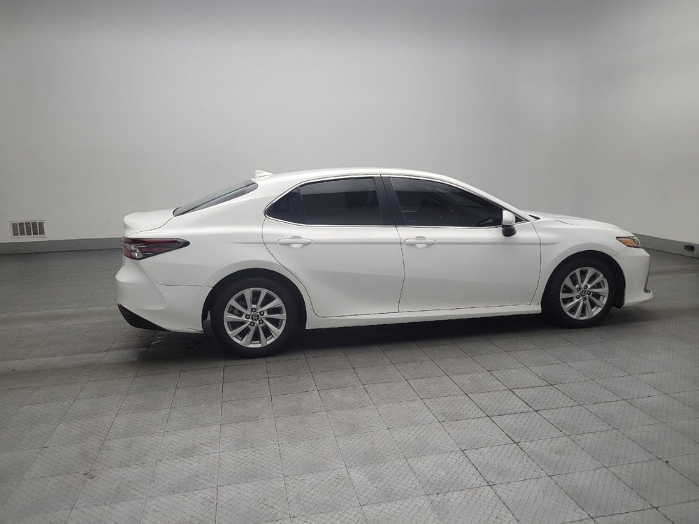 Used 2023 Toyota Camry LE image 10