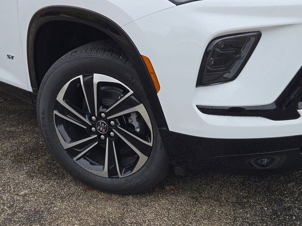 New 2026 Buick Enclave Sport Touring w/ Power Package image 3