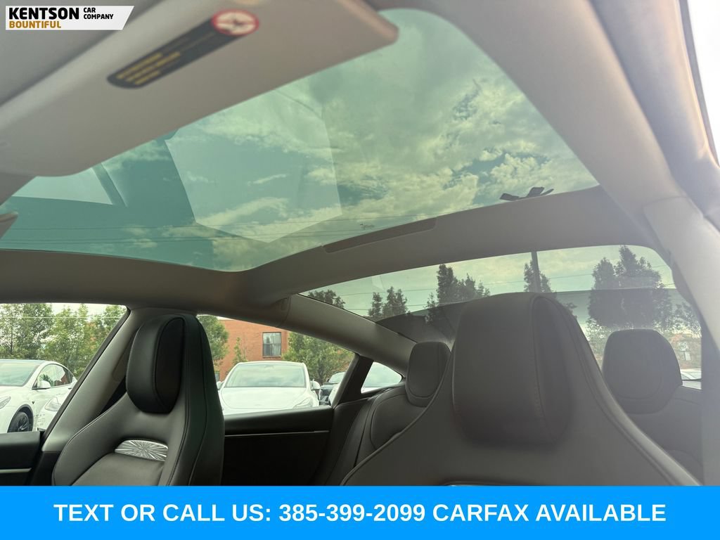 Used 2025 Tesla Model 3 Performance AWD/4WD image 24