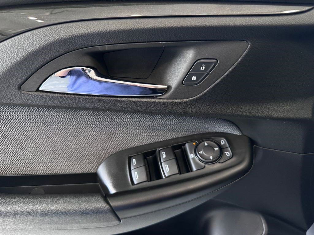 Certified 2022 Chevrolet TrailBlazer LT w/ Convenience Package AWD/4WD image 10