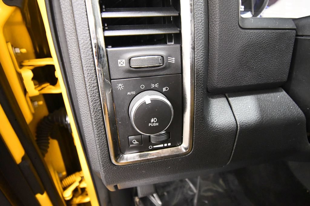 Used 2016 RAM 1500 Sport w/ Stinger Yellow Sport Package AWD/4WD image 20