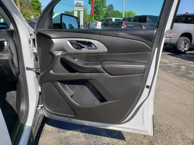 Used 2020 Chevrolet Traverse LT AWD/4WD image 22