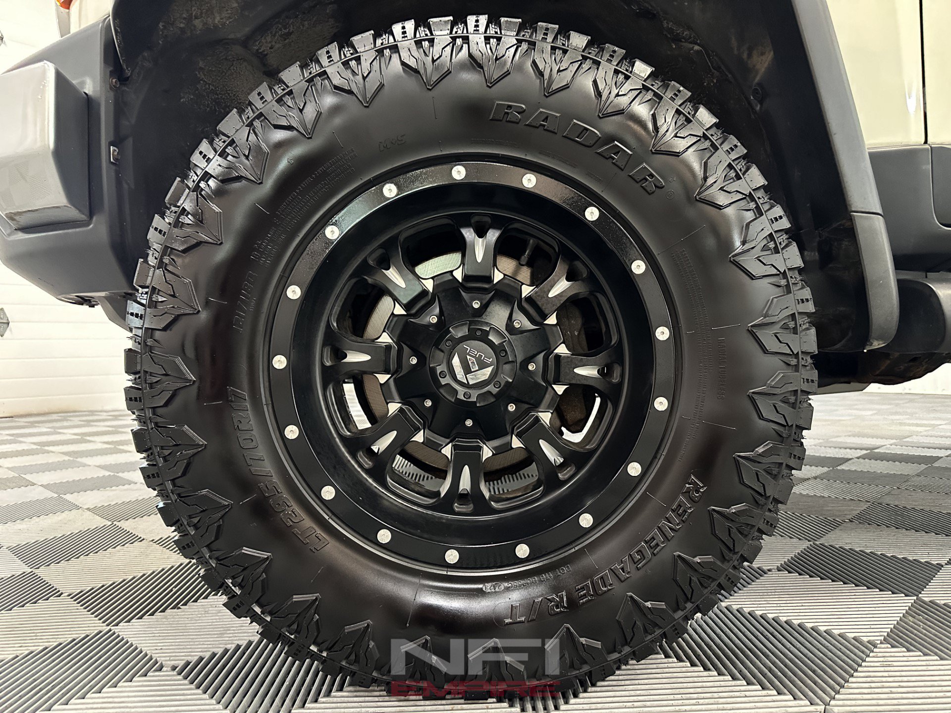 Used 2013 Toyota FJ Cruiser 4WD w/ Upgrade Pkg image 12