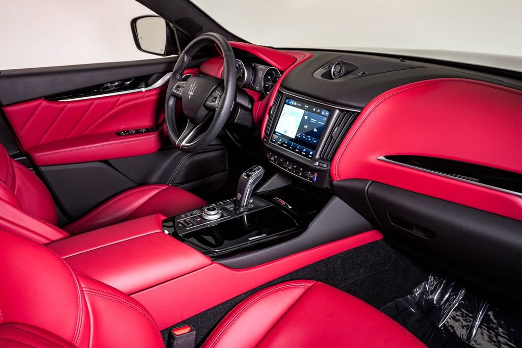Certified 2022 Maserati Levante Modena image 14