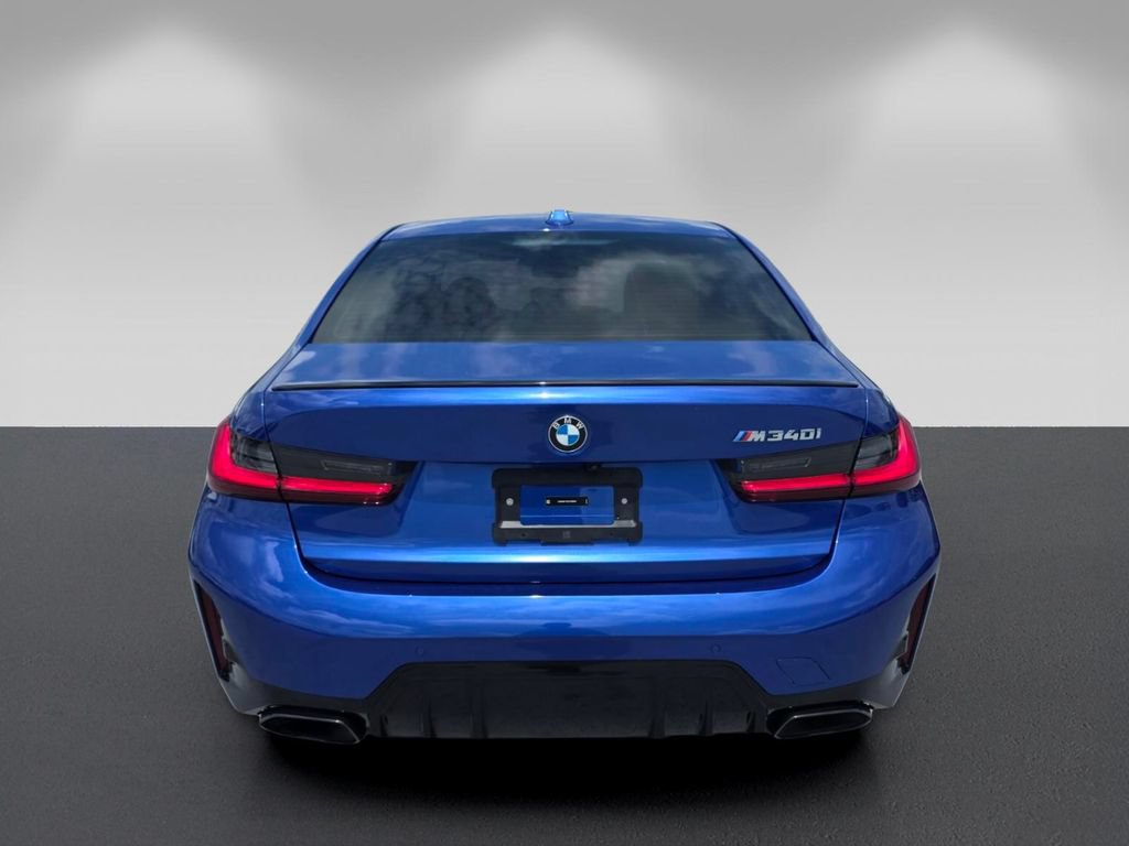 Certified 2026 BMW M340i RWD image 5